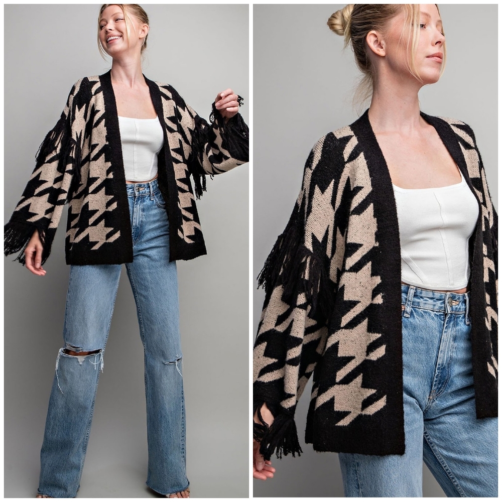 ee:some Boho Cozy Chic Oversized Fringe Cardigan - Picture 7 of 10